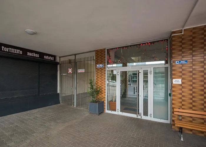 Iconic View Апартаменты *